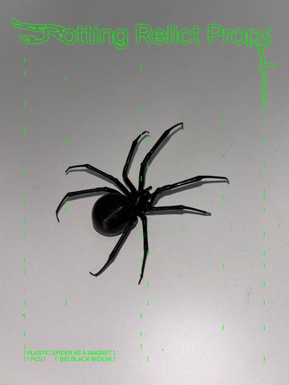 Realistic Giant Black Widow Spider Magnet